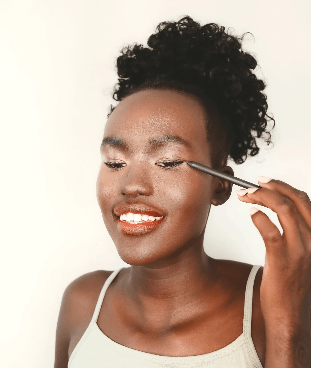 Organic Eyeliner | Titanium Free Eye liner Pencil - Image 5